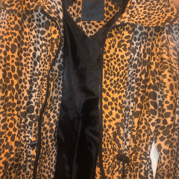 Animal print windbreaker - Picture 5 of 5